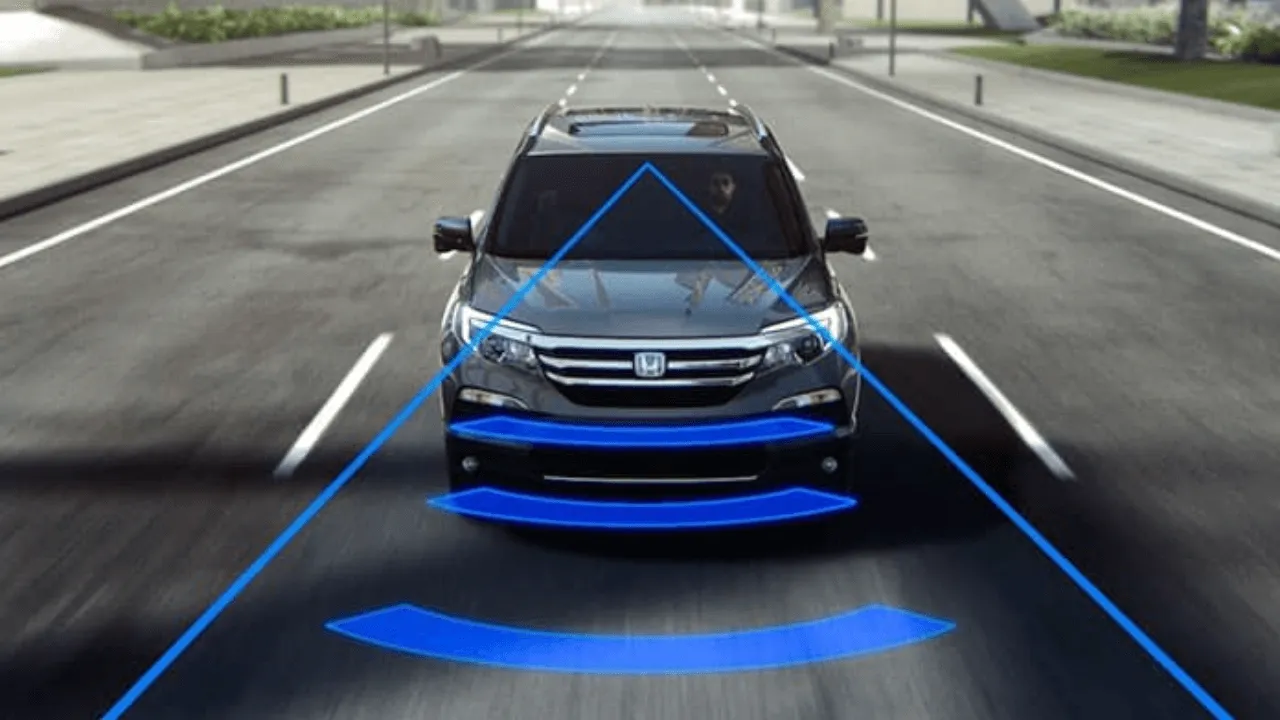 aftermarket-forward-collision-warning-introduction