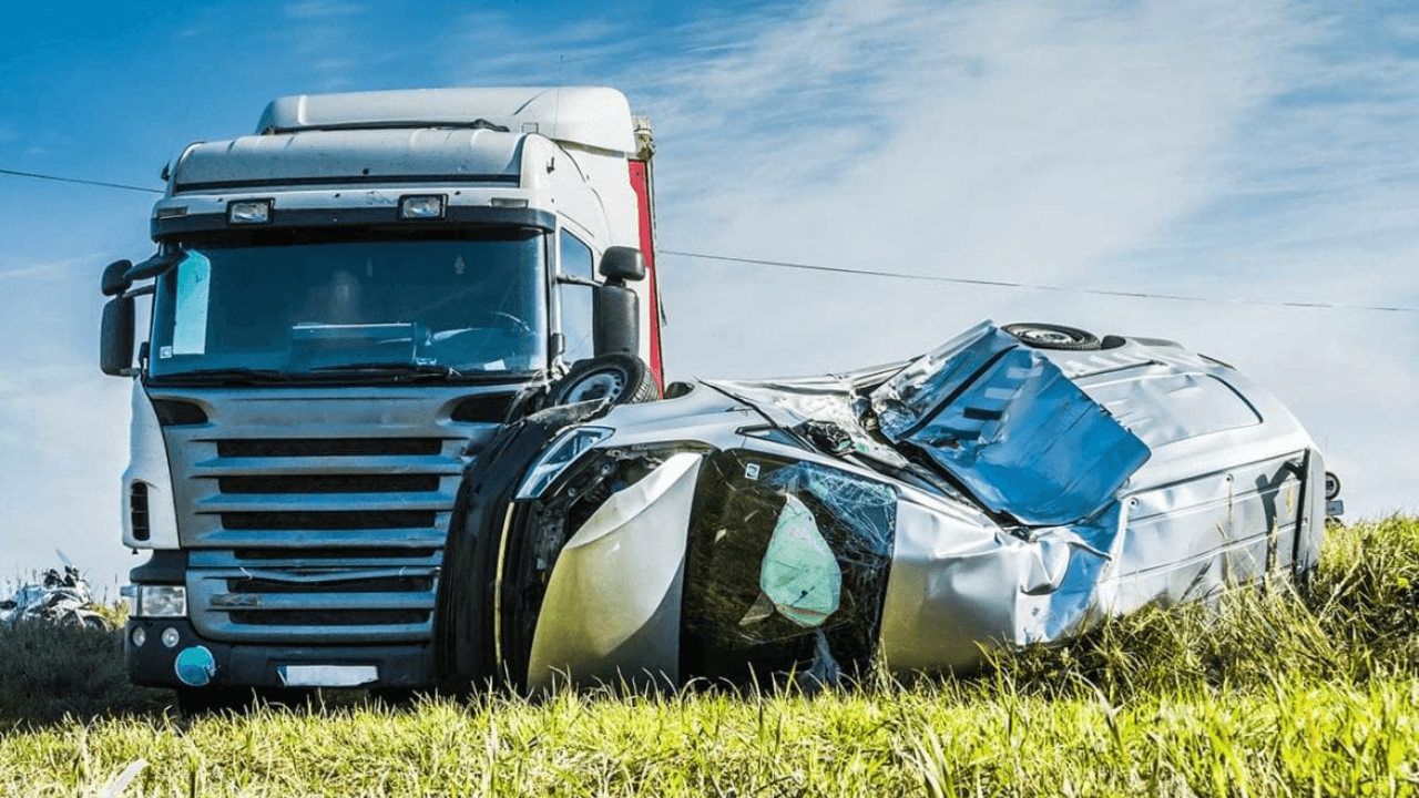 dangers-of-truck-blind-spots