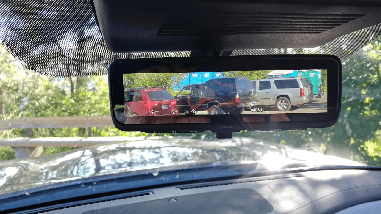 rear-view-digital-mirror rear-view-digital-mirror
